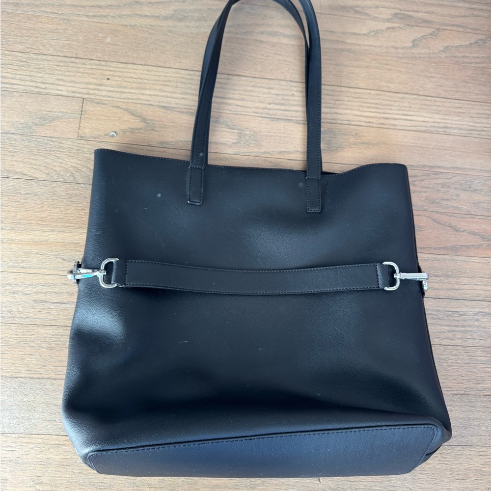 Away Longitude Tote Bag - Black